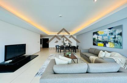 Apartment - 3 Bedrooms - 5 Bathrooms for rent in Amwaj Marina - Amwaj Islands - Muharraq Governorate
