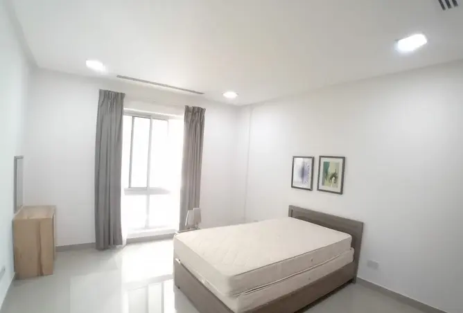 57789857 - Property Image 2