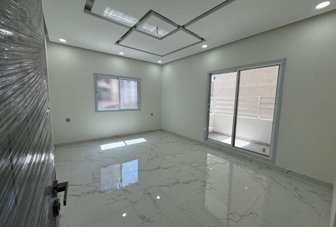 52382170 - Property Image 2