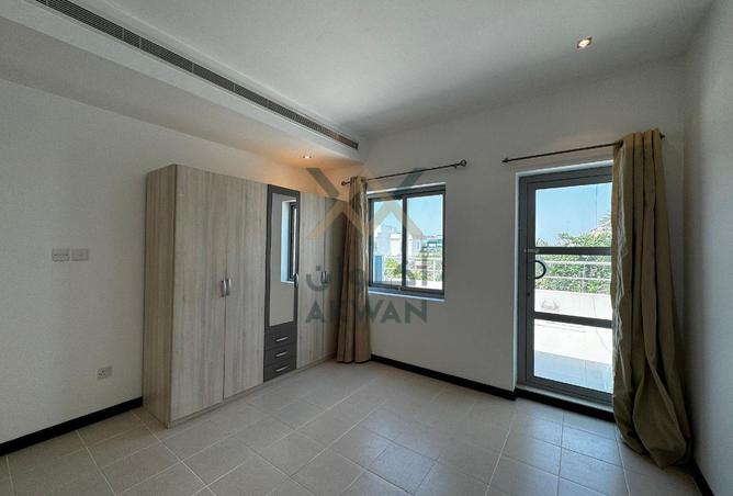 56182981 - Property Image 3