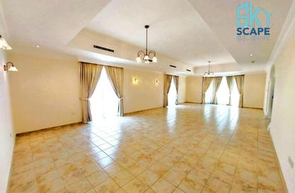 Villa - 4 Bedrooms - 5 Bathrooms for rent in Saar - Northern Governorate