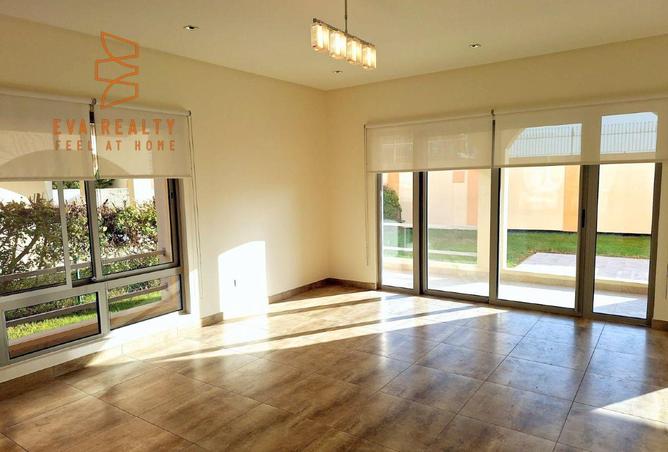 988356 - Property Main Image