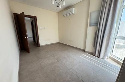Apartment - 2 Bedrooms - 2 Bathrooms for rent in Janabiya - Northern Governorate