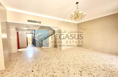 Villa - 4 Bedrooms - 3 Bathrooms for rent in Busaiteen - Muharraq Governorate Villa - 4 Bedrooms - 3 Bathrooms for rent in Busaiteen - Muharraq Governorate