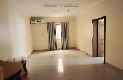 Apartment - 3 Bedrooms - 2 Bathrooms for rent in Jeblat Hebshi - Northern Governorate Apartment - 3 Bedrooms - 2 Bathrooms for rent in Jeblat Hebshi - Northern Governorate