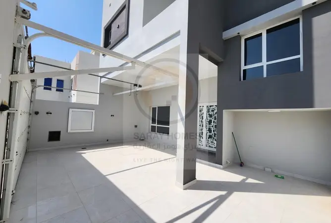 56153727 - Property Image 2