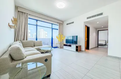 Apartment - 2 Bedrooms - 2 Bathrooms for rent in Al Juffair - Capital Governorate