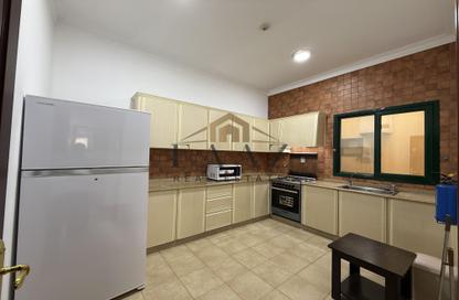 Apartment - 2 Bedrooms - 2 Bathrooms for rent in Mahooz - Manama - Capital Governorate