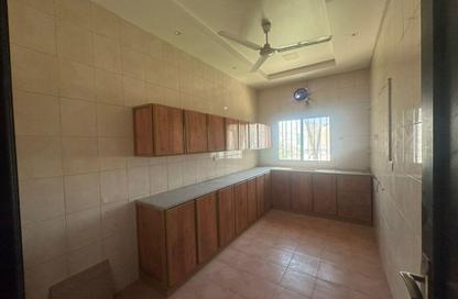 Apartment - 2 Bedrooms - 2 Bathrooms for rent in Tubli - Central Governorate