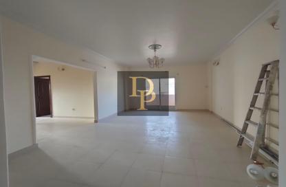 Apartment - 3 Bedrooms - 2 Bathrooms for rent in Mahooz - Manama - Capital Governorate Apartment - 3 Bedrooms - 2 Bathrooms for rent in Mahooz - Manama - Capital Governorate