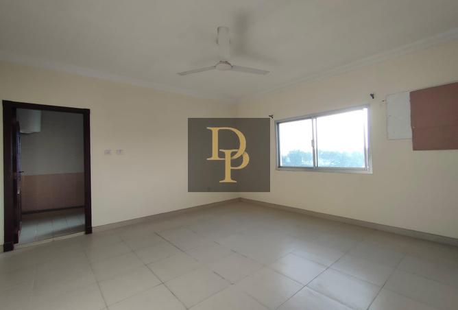 56095566 - Property Image 3