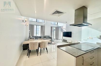 Duplex - 3 Bedrooms - 4 Bathrooms for rent in Al Juffair - Capital Governorate