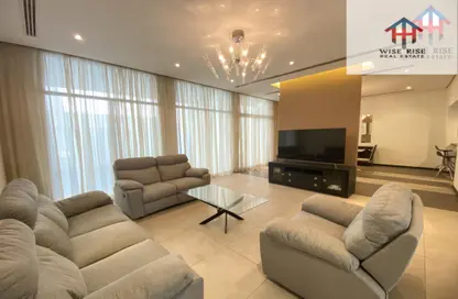 Villa - 3 Bedrooms - 4 Bathrooms for rent in Mahooz - Manama - Capital Governorate
