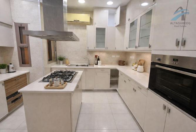 52382220 - Property Image 3