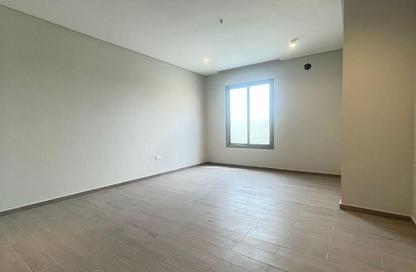 Villa - 5 Bedrooms - 4 Bathrooms for sale in Mozoon - Diyar Al Muharraq - Muharraq Governorate