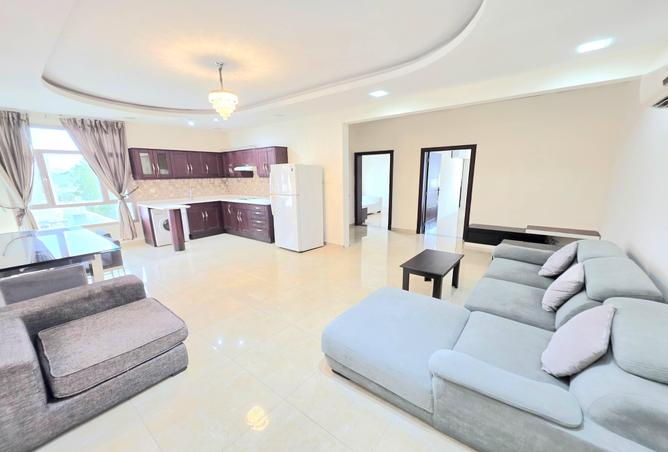 998756 - Property Image 2