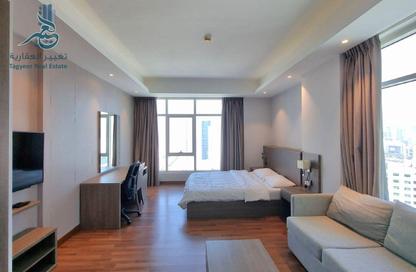 Apartment - Studio - 1 Bathroom for rent in Sanabis - Manama - Capital Governorate