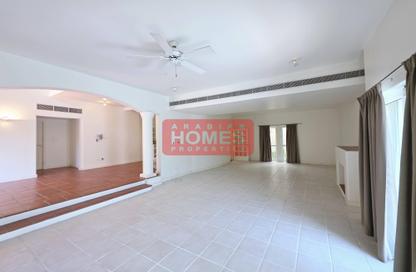 Villa - 5 Bedrooms - 5 Bathrooms for rent in Zinj - Manama - Capital Governorate