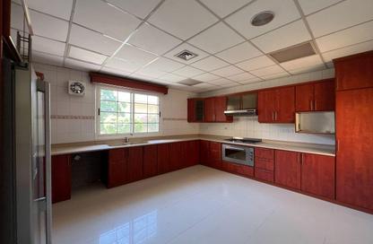 Villa - 5 Bedrooms - 5 Bathrooms for rent in Janabiya - Northern Governorate