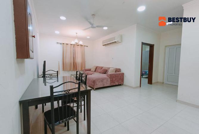 988969 - Property Image 2