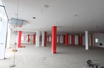 Show Room - Studio - 4 Bathrooms for rent in Alhajiyat - Riffa - Southern Governorate