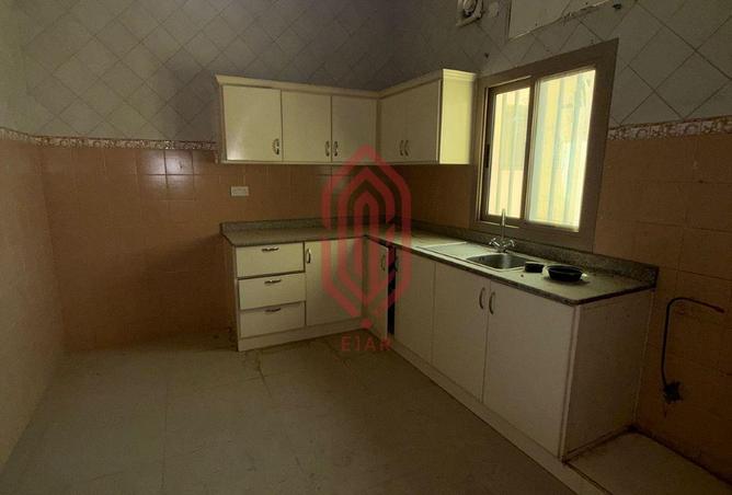 52701192 - Property Image 2