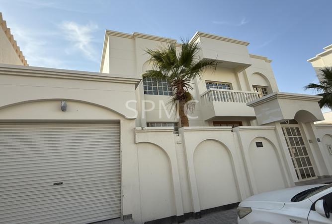 990169 - Property Main Image