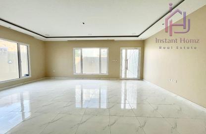 Villa - 4 Bedrooms - 5 Bathrooms for sale in Karzakkan - Northern Governorate