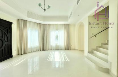 Villa - 3 Bedrooms - 5 Bathrooms for rent in Janabiya - Northern Governorate