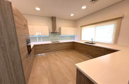 Villa - 3 - 4 for rent in Essence of Dilmunia - Dilmunia Island - Muharraq Governorate