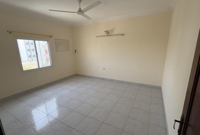 998015 - Property Image 3