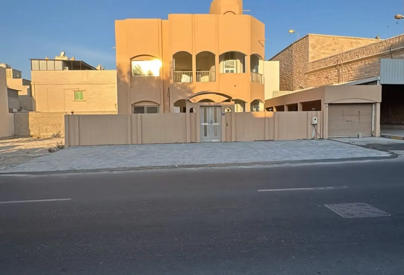 58263899 - Property Main Image