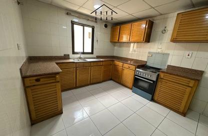 Apartment - 3 Bedrooms - 2 Bathrooms for rent in Exhibition Road - Hoora - Capital Governorate