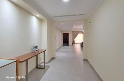 Apartment - 3 Bedrooms - 2 Bathrooms for rent in Al Juffair - Capital Governorate