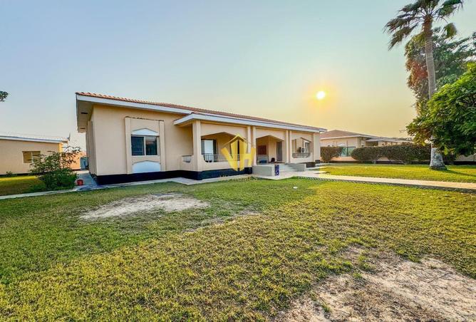 51233829 - Property Image 2