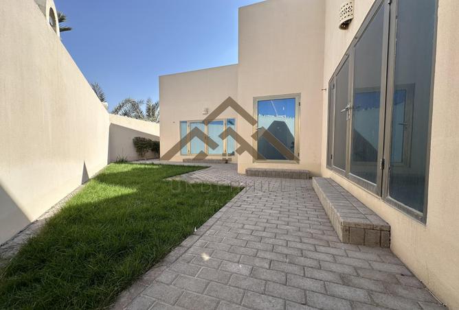 51352796 - Property Image 3