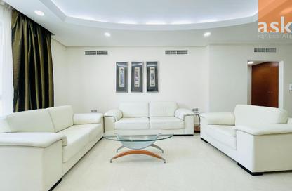 Apartment - 1 Bedroom - 2 Bathrooms for rent in Al Juffair - Capital Governorate