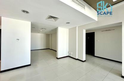 Office Space - Studio - 4 for rent in Sanabis - Manama - Capital Governorate
