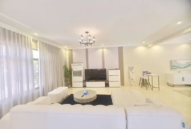 54396504 - Property Image 2