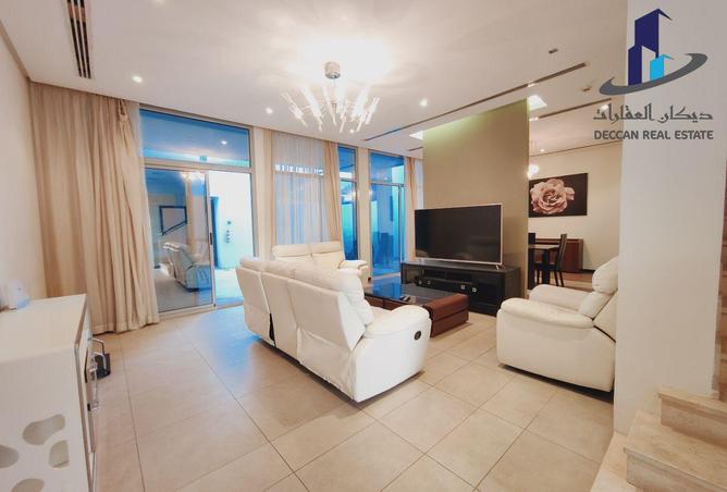 995677 - Property Image 2