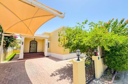 Villa - 3 Bedrooms - 4 Bathrooms for rent in Saar - Northern Governorate Villa - 3 Bedrooms - 4 Bathrooms for rent in Saar - Northern Governorate