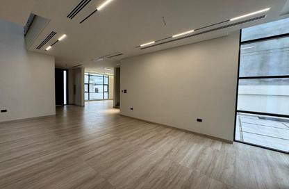 Villa - 5 Bedrooms - 4 Bathrooms for sale in Sadad - Northern Governorate