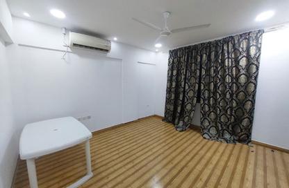 Apartment - 1 Bedroom - 1 Bathroom for rent in Hidd - Muharraq Governorate Apartment - 1 Bedroom - 1 Bathroom for rent in Hidd - Muharraq Governorate