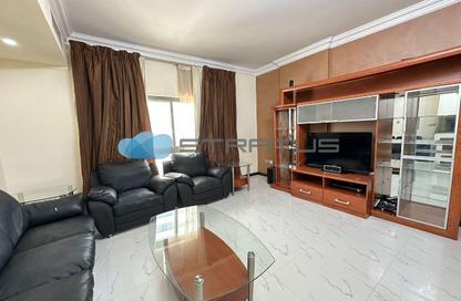 Apartment - 1 Bedroom - 2 Bathrooms for rent in Al Juffair - Capital Governorate