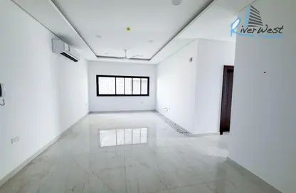 Apartment - 2 Bedrooms - 2 Bathrooms for rent in Bu Quwah - Northern Governorate Apartment - 2 Bedrooms - 2 Bathrooms for rent in Bu Quwah - Northern Governorate