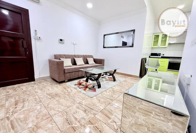 52301860 - Property Image 2