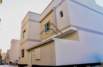 Villa - 4 Bedrooms - 6 Bathrooms for sale in Al Daih - Northern Governorate Villa - 4 Bedrooms - 6 Bathrooms for sale in Al Daih - Northern Governorate