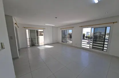 Apartment - 2 Bedrooms - 2 Bathrooms for rent in Adliya - Manama - Capital Governorate