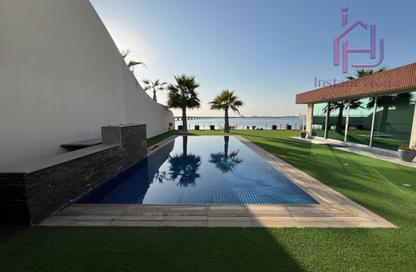 Villa - 4 Bedrooms - 5 Bathrooms for sale in Durrat Al Bahrain - Southern Governorate