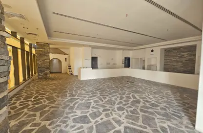 محل - استوديو - 2 حمامات للايجار في السيف - محافظة العاصمة